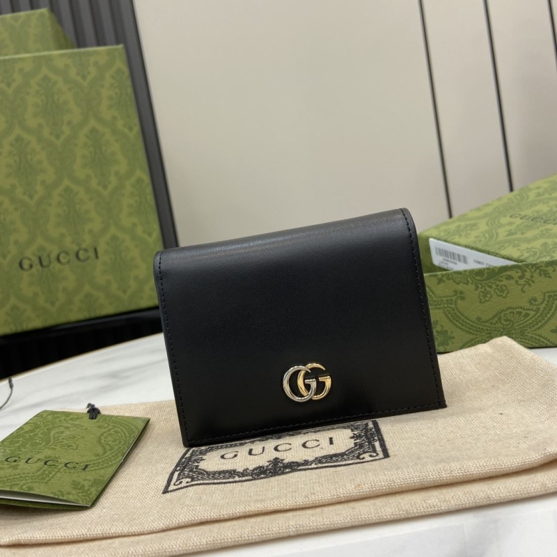 G*u*i wallets & purse
